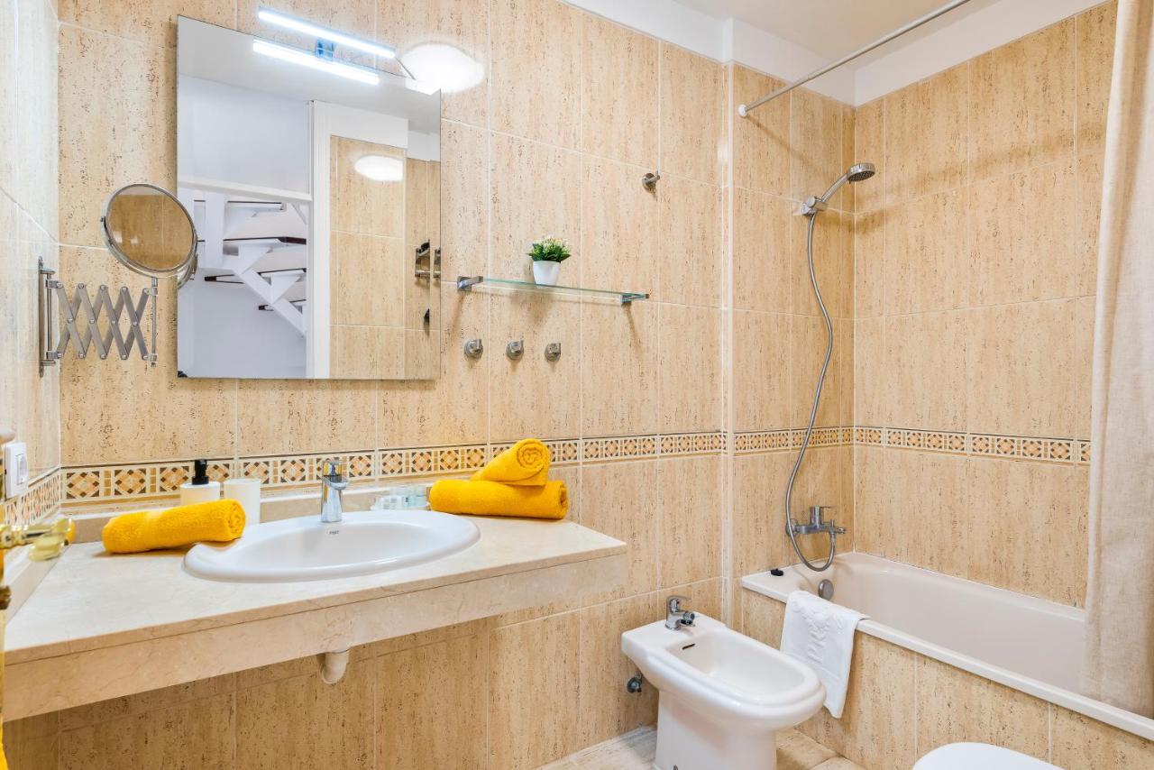 1314 Fabulous 2 Bedroom Accommodation Roof Terrace Каляо Салвахе Екстериор снимка